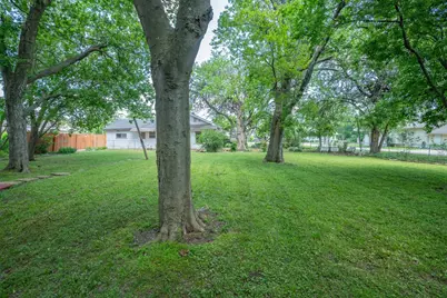604 S Pearl Street, Trenton, TX 75490 - Photo 28
