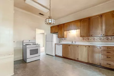 604 S Pearl Street, Trenton, TX 75490 - Photo 8