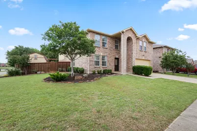 2815 Lonesome Trail, Denton, TX 76210 - Photo 2