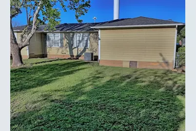 933 N Main Street, Muenster, TX 76252 - Photo 32