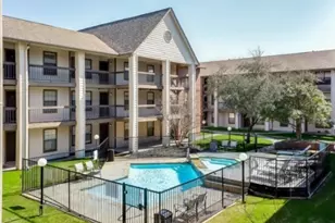 218 N Texas Blvd, Denton, TX 76201 - Photo 2