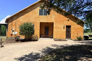 305 Twin Lakes Dr, Waxahachie, TX 75165 - Photo 4