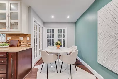 435 W Northgate Drive, Irving, TX 75062 - Photo 8