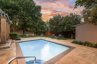 435 W Northgate Drive, Irving, TX 75062 - Photo 24
