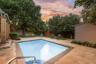 435 W Northgate Dr, Irving, TX 75062 - Photo 24