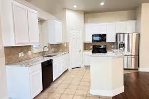 2113 Lanshire Dr, McKinney, TX 75072 - Photo 6