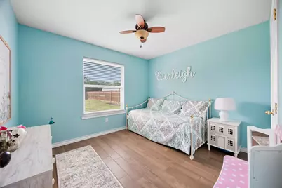 3928 Country Meadows Circle, Granbury, TX 76049 - Photo 14