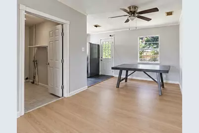 1513 Davis Boulevard, Garland, TX 75042 - Photo 16