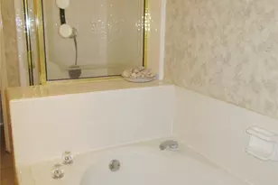 5201 Meadow Chase Ln, Flower Mound, TX 75028 - Photo 28