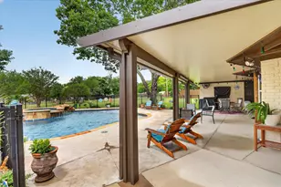 105 Elm Dr, Oak Leaf, TX 75154 - Photo 32