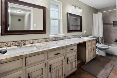 105 Elm Drive, Oak Leaf, TX 75154 - Photo 24