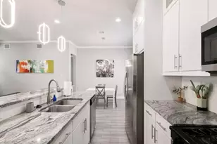 3351 Canada Dr, Dallas, TX 75212 - Photo 6