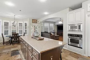 8330 Thatcher Rd, Lantana, TX 76226 - Photo 10