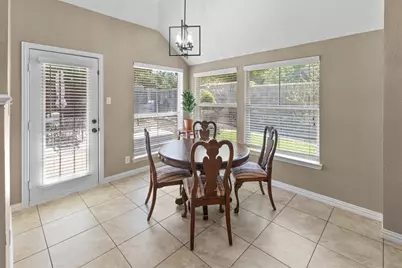 6315 Fannin Drive, Arlington, TX 76001 - Photo 16