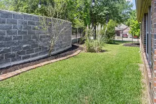 6315 Fannin Dr, Arlington, TX 76001 - Photo 28