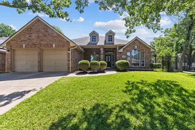 6315 Fannin Drive, Arlington, TX 76001 - Photo 2