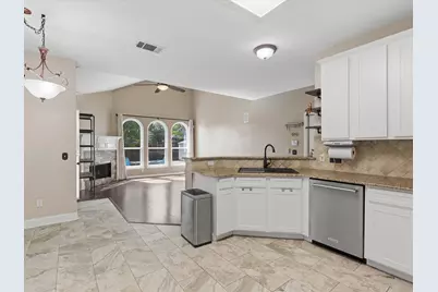 2878 Ridgedale Drive, Lewisville, TX 75067 - Photo 8