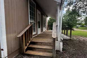 210 Kean, Ladonia, TX 75449 - Photo 36