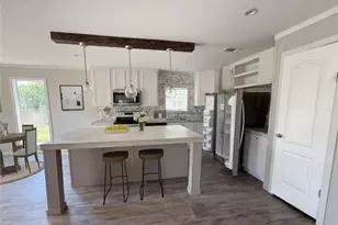 1717 Gale Dr, Pelican Bay, TX 76020 - Photo 8