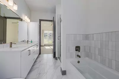 2700 Old Denton Road #1044, Carrollton, TX 75007 - Photo 8