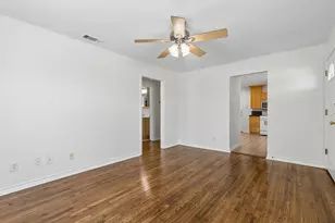 1516 Baxley St, Carrollton, TX 75006 - Photo 6