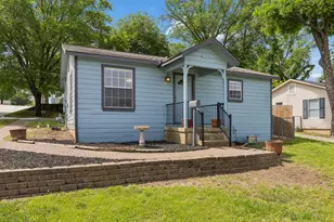1516 Baxley St, Carrollton, TX 75006 - Photo 2