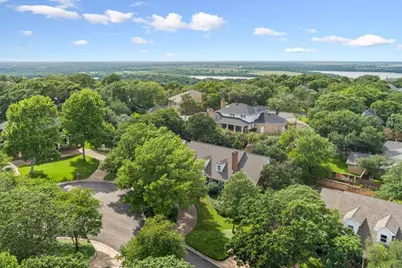 12002 Woodbriar Circle, Woodway, TX 76712 - Photo 2