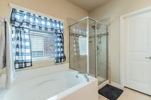 2001 Lake Pine Dr, Little Elm, TX 75068 - Photo 16