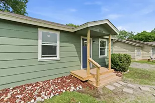 8816 Spaugh Ct, White Settlement, TX 76108 - Photo 2