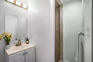 2250 Areba St, Dallas, TX 75203 - Photo 8