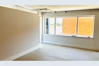 2726 W Mockingbird Lane, Dallas, TX 75235 - Photo 4