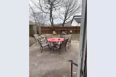 1803 Sayle, Greenville, TX 75401 - Photo 6