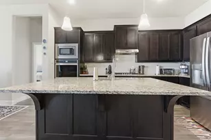 1012 Kensington Wy, Argyle, TX 76226 - Photo 10