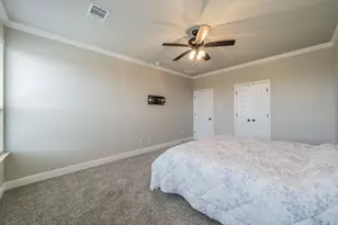1057 Nighthawk Trl, Alvarado, TX 76009 - Photo 12