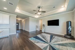 1057 Nighthawk Trl, Alvarado, TX 76009 - Photo 4