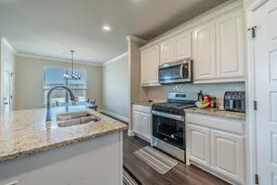 1057 Nighthawk Trl, Alvarado, TX 76009 - Photo 8