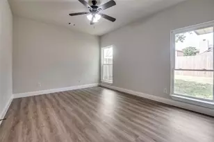 829 Foxridge Dr, Arlington, TX 76017 - Photo 16