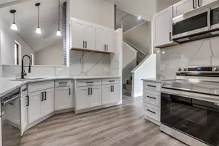 829 Foxridge Dr, Arlington, TX 76017 - Photo 6