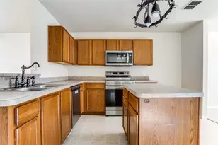 404 Oxford Dr, Wylie, TX 75098 - Photo 8