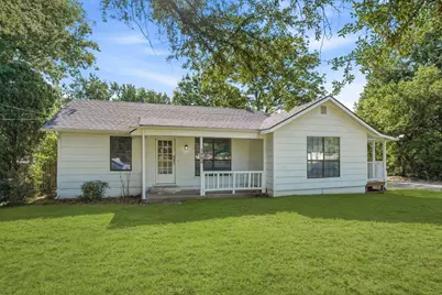 1800 Island Bayou, Bonham, TX 75418 - Photo 2
