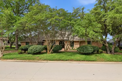 3001 S Country Club Road, Garland, TX 75043 - Photo 2