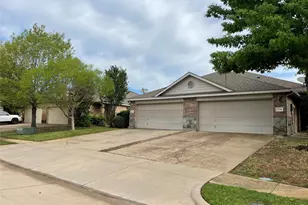 1334 Piedmont Dr, Mansfield, TX 76063 - Photo 2