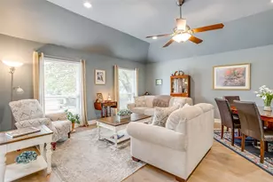 3701 Teal Ln, Bedford, TX 76021 - Photo 6