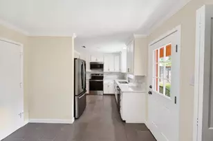 4328 Bonham St, Dallas, TX 75229 - Photo 10
