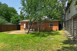 4328 Bonham St, Dallas, TX 75229 - Photo 16
