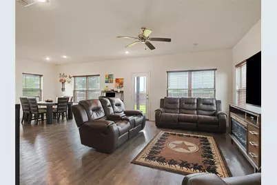 1556 Woodlake Drive, Waxahachie, TX 75165 - Photo 6