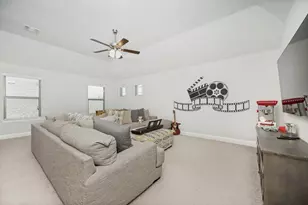1014 W Villas Ct, Lewisville, TX 75067 - Photo 12