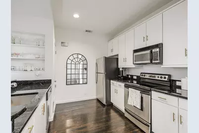 4242 Buena Vista Street #21, Dallas, TX 75205 - Photo 8