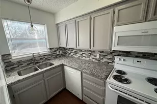 422 W 4th St, Kennedale, TX 76060 - Photo 6