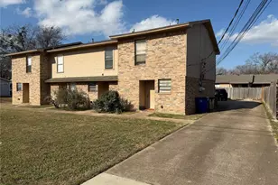 422 W 4th St, Kennedale, TX 76060 - Photo 2